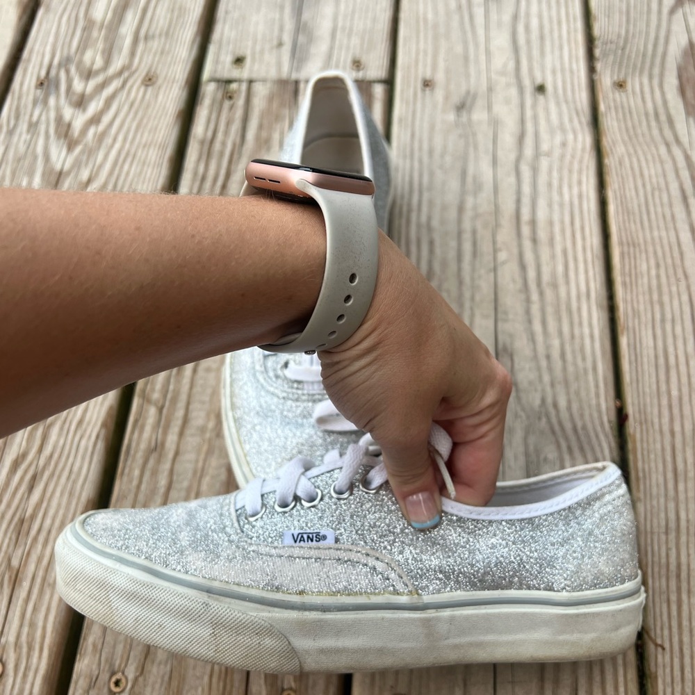 vans | men’s 6.5 women’s 8 vans silver sparkly shoes - Picture 3 of 8